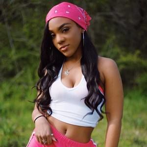 Meet your Posher, Raven